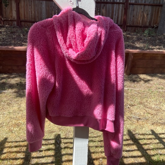 SOLD - Picture 2 of 3